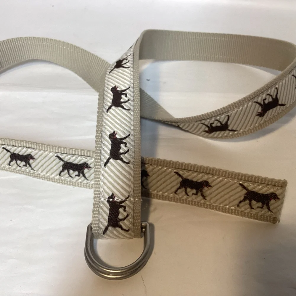 L.L. Bean Belt tan striped with Labrador retrievers Men’s unisex size L / XL - Picture 3 of 11